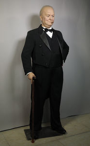 Figurine de cire personnalisée Winston Churchill grandeur nature à vendre - Product Image 2
