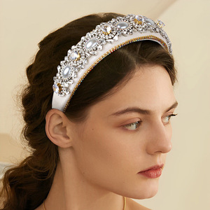 Diadema de diamantes de imitación Hua Liyu, tocado de cristal barroco blanco y negro para mujer, accesorios para el cabello de novia - Product Image 1
