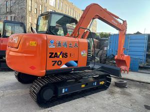 Excavadora Usada Hitachi ZX70 Modelo 2020, Motor y Caja de Cambios Originales, 7000 kg, 40 kW de Potencia, Bajas Horas de Trabajo, Buen Estado - Product Image 6