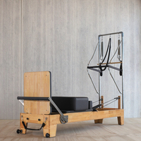 Reformer Pilates Professionnel avec Demi-Tourneuse pour Studio Commercial, Lit de Renforcement Musculaire avec Chariot Silencieux