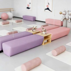 Canapé long moderne et simple pour studio de yoga, studio de danse, zone d'entraînement et de repos, banquette d'attente - Product Image 3
