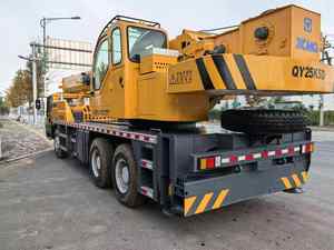 Grue mobile d'occasion XCM 25, 25 tonnes, hydraulique, hauteur de levage 48,3 m, avec pompe et roulement d'origine - Product Image 3