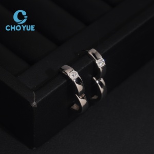 Boucles d'oreilles créoles classiques et simples en argent sterling 925 avec moissanite VVS, bijoux fins de haute qualité en gros - Product Image 2