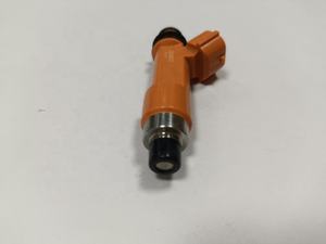 Injecteur de carburant pour <span class=keywords><strong>Suzuki</strong></span> <span class=keywords><strong>Ignis</strong></span> Jimny Swift WagonR 15710-86G00 1571086G00 Injecteur de carburant - Product Image 4