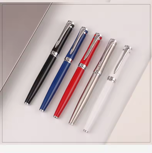 Pochette <span class=keywords><strong>en</strong></span> <span class=keywords><strong>velours</strong></span> bleu noir rouge argent blanc <span class=keywords><strong>stylo</strong></span> cadeau ensemble avec LOGO personnalisé or <span class=keywords><strong>stylo</strong></span> gel roller pour cadeaux de mariage, ensembles de papeterie - Product Image 5