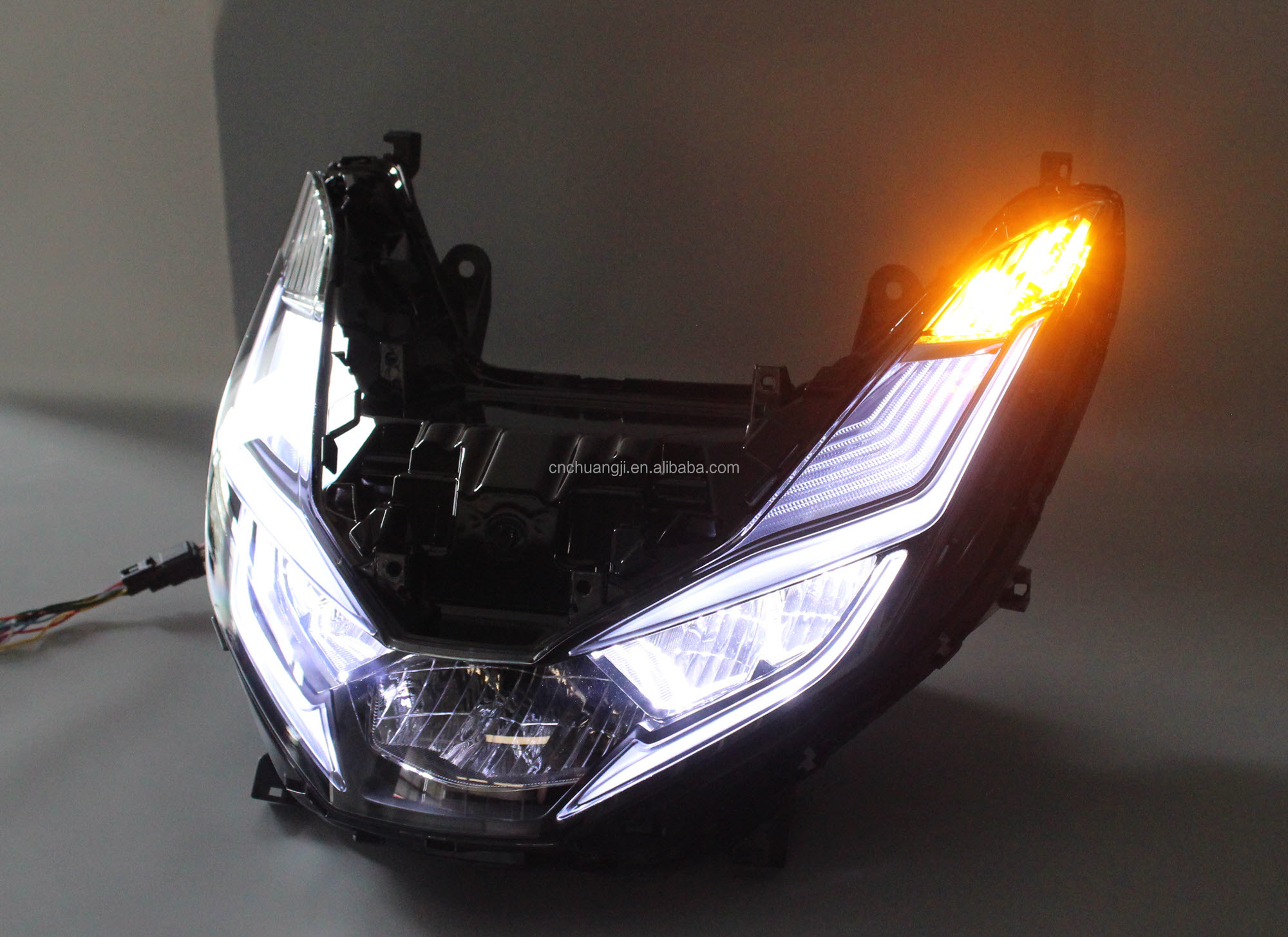 ホンダ PCX 2022-2024年対応 PCX K1Z 160 / PCX 125 ヘッドライト LED