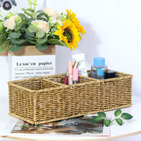 Panier de rangement de bureau rectangulaire à trois compartiments en plastique, style champêtre, pour objets divers, collations, noix ; tressé à la main