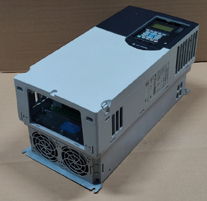 LANSI VFD 20F11RC2P1JA0NNNNN ไดรฟ์ AC มอเตอร์ความถี่แปรผัน 400V 2.1A สำหรับอัลเลน แบรดลีย์ - Product Image 3