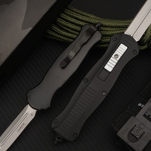 Cuchillo plegable BM3300 de acero inoxidable personalizado, mini EDC, seguro, con hoja D2, para camping, senderismo y viajes, ergonómico, en venta. - Product Image 4