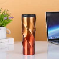 Nouvelle tasse de voiture en spirale en acier inoxydable 304, tasse de boisson directe de couleur dégradée tasse à café sous vide réutilisable créative