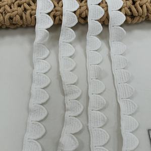 Ruban de dentelle en coton Cluny blanc et beige, largeur 15 mm, bordure en dentelle pour vêtements de bébé et d'enfant, mariage - Product Image 3
