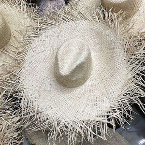 <span class=keywords><strong>Chapeau</strong></span> <span class=keywords><strong>de</strong></span> <span class=keywords><strong>paille</strong></span> vintage en raphia italien unisexe tissé à la main <span class=keywords><strong>Chapeau</strong></span> Fedora en <span class=keywords><strong>paille</strong></span> raphia corps - Product Image 2