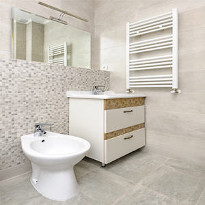Lavandino da bagno a parete bianco moderno con sbobba oro lavabo in ceramica e specchio per il nuovo Design del bagno dell'<span class=keywords><strong>hotel</strong></span> - Product Image 3