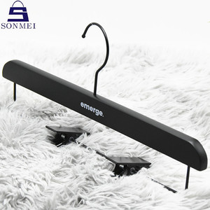 Colgador <span class=keywords><strong>de</strong></span> falda antideslizante <span class=keywords><strong>para</strong></span> Boutique, ganchos <span class=keywords><strong>de</strong></span> <span class=keywords><strong>madera</strong></span> natural <span class=keywords><strong>para</strong></span> pantalones - Product Image 3