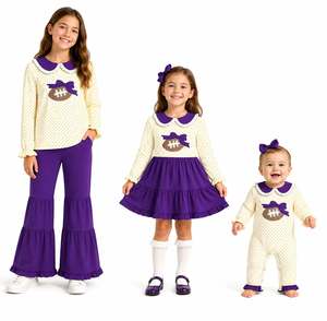 Combinaison pour bébés filles, motif à pois de football personnalisé, pour les jours de match et les fêtes, collection automne, Trendyism Boutique, en Spandex doux et Coton biologique laiteux - Product Image 1