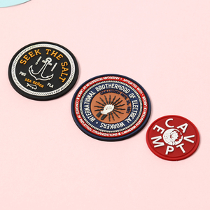 Nhãn <span class=keywords><strong>PVC</strong></span> mềm tùy chỉnh <span class=keywords><strong>PVC</strong></span> các bản vá lỗi may trên nhãn cao su cao su <span class=keywords><strong>PVC</strong></span> tag 3D dập nổi biểu tượng Tùy chỉnh cao su vá - Product Image 4