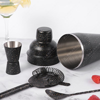 Shaker à cocktail en acier inoxydable à approvisionnement direct transfrontalier 550ml ensemble de mélange de barre avec outils de ciel étoilé noir mat