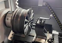 Máquina de corte de diamante AWR26L con estructura de hierro fundido de una pieza y optimización automática de curvas para el restauración de llantas de aleación