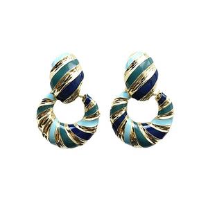 ต่างหูแบบติดหูทรงเรขาคณิตทันสมัย ชุบทองแดงเคลือบทอง ดีไซน์หรูหรา ประดับด้วยหินวงกลมตัดกัน เหมาะสำหรับเป็นของขวัญสำหรับผู้หญิง - Product Image 1