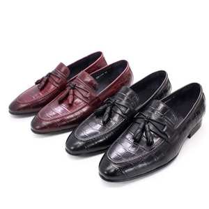 Chaussures de soirée noires durables avec franges artisanales, chaussures décontractées pour hommes, chaussures habillées en cuir de vachette de haute qualité - Product Image 5