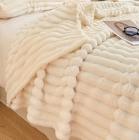 Couverture d'hiver jetable à carreaux épais en fibre de polyester tissée de style moderne pour les enfants Tapis de sieste dans le bureau ou la couverture de canapé Utilisation de lit