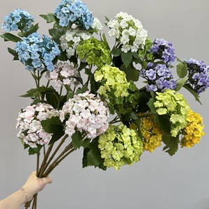 Bouquet d'hortensias artificiels Meng Jie vert clair en polyester pour la décoration de table de salon - Product Image 3