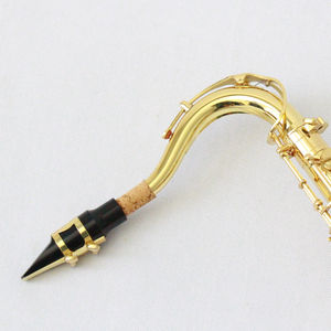 Saxophone ténor personnalisé en laiton laqué or, corps laqué or - Product Image 2