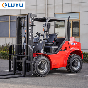 รถยกสำหรับพื้นที่ขรุขระแบบใหม่เอี่ยม ขนาด 3 ตัน 3.5 ตัน ระบบขับเคลื่อน 2 ล้อ และ 4 ล้อ พร้อมระบบเลื่อนด้านข้าง ความสูงยก 3000 มม.-7000 มม. ตัวเลือกเสาสำหรับยกตู้คอนเทนเนอร์ - Product Image 1