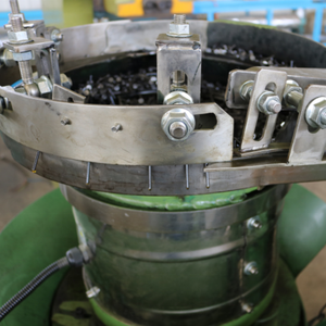 <span class=keywords><strong>Machine</strong></span> pour la fabrication de vis, bricolage, auto-perçage, pour modeler le <span class=keywords><strong>Point</strong></span> de perçage - Product Image 3