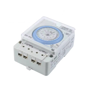 Interrupteur programmable pour <span class=keywords><strong>chauffe</strong></span>-<span class=keywords><strong>eau</strong></span> TB35N 100-240V 15A, rail DIN, minuterie mécanique - Product Image 2