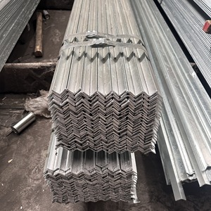 Acier cornière inégal laminé à chaud en acier au carbone pour la construction - Product Image 3
