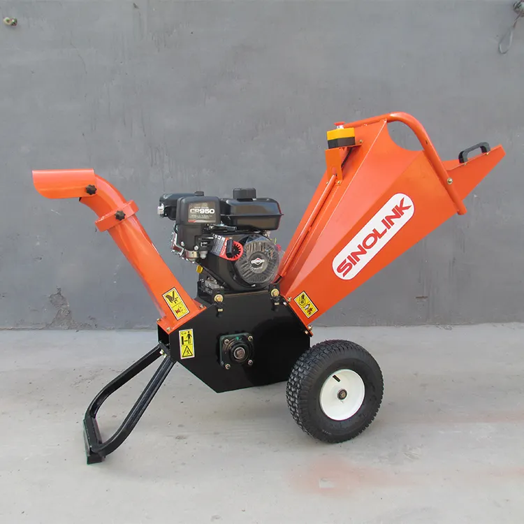 mini wood chipper Forest machine 6.5hp ATV wood chipper shredder