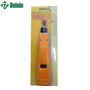 Outil de poinçonnage pour câble réseau Bolein Impact Network pour le raccordement de fils dans des bornes noires ou la coupe des extrémités de fils après la terminaison - Product Image 6