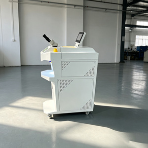 Soudeuse laser pour bijoux de 200 W à usage commercial, design léger, pour les travaux de réparation quotidiens en bijouterie - Product Image 1