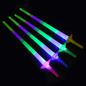 Jouet en plastique télescopique à quatre sections lumineuses pour enfants et jeunes, unisexe, couleurs mélangées - Product Image 4