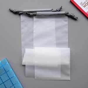 Bolsas de Plástico Translúcidas Personalizadas con Cordón, Bolsas Promocionales de Polietileno para Ropa, Trajes de Baño y Embalaje - Product Image 4