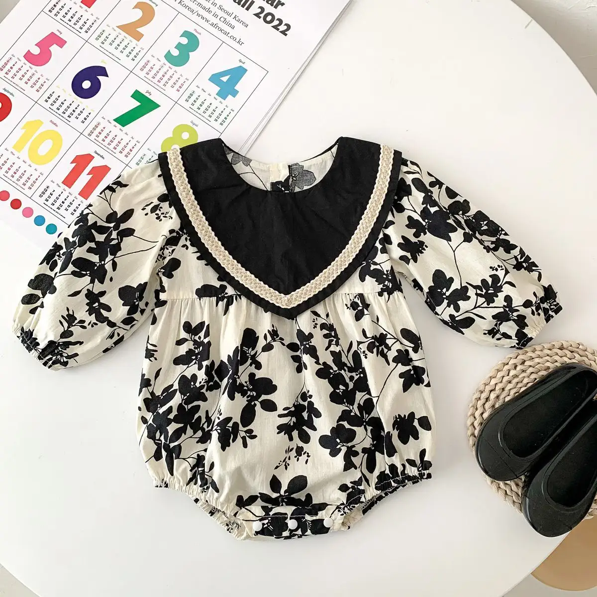 Baby Girl long sleeved pure cotton floral Romper newborn baby jumpsuit baby black floral print clothes