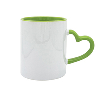 Mug à café en céramique blanche personnalisé avec anse en forme de cœur bleu – Lot en gros pour usage commercial – Offre groupée