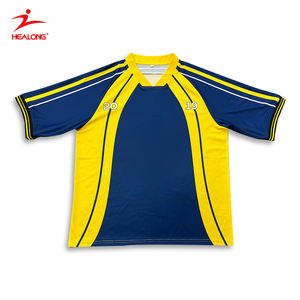 เสื้อฟุตบอลผ้าโพลีเอสเตอร์สำหรับใส่เล่นฟุตบอลเสื้อพิมพ์ซับลิเมชันแห้งเร็ว - Product Image 2