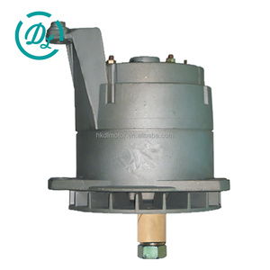 Alternateur pour Excavatrice EexcavaStart 24V 140A 0120689530 0120689535 0120689548 3283809 472302 475885 571419 - Product Image 1