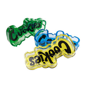 Posacenere Portatile da Auto in Resina Acrilica Economico e Creativo con Logo Personalizzato Vendita all'Ingrosso per Sigarette e Tabacco in Plastica e Vetro - Product Image 2