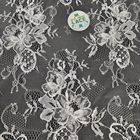 Tissu en dentelle brodée perlée à cordon français pour cils, 100 % polyester, poids moyen, pour robe de mariée, motif floral 3D, nuptial