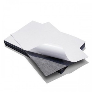 <span class=keywords><strong>Foglio</strong></span> Magnetico in Gomma Quadrato A3 <span class=keywords><strong>A4</strong></span> 0,5mm 1mm, Nastro Magnetico Forte, Materiale Magnetico Flessibile in Rotolo per Uso Industriale - Product Image 2