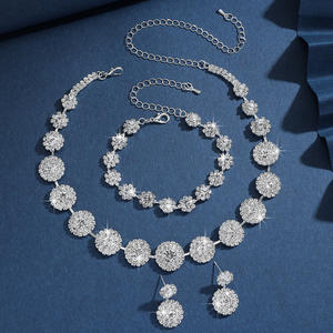 Juego de Collar y Aretes JOMTY de Moda para Novia, Estilo Europeo Americano, Aleación de Zinc, Chapado en Oro/Plata, con Pedrería - Product Image 4