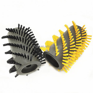 Brosse de <span class=keywords><strong>nettoyage</strong></span> industrielle pour <span class=keywords><strong>gazon</strong></span> artificiel, <span class=keywords><strong>rouleau</strong></span> balayeur OEM pour le <span class=keywords><strong>nettoyage</strong></span> des jardins, des terrains de golf et des allées - Product Image 2