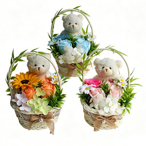 Panier de <span class=keywords><strong>fleurs</strong></span> de savon artisanales en rotin, ours en peluche, 4 couleurs, cadeau de Saint-Valentin, décoration de table pour la maison, vente en gros - Product Image 1