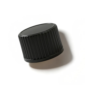 Tapa de rosca de plástico resistente adecuada para varios tipos de botellas, soluciones de empaque y requisitos de cierre duradero. - Product Image 1