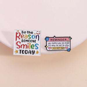 Vente en gros Nouveauté 2026 Broches et épingles en métal uniques avec citations inspirantes, badges créatifs amusants en forme de visage souriant arc-en-ciel de dessin animé - Product Image 3