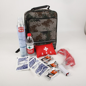 Trousse de premiers secours d'urgence en plein air, 16 pièces, équipement de survie multicolore pour le sauvetage en milieu sauvage - Product Image 1