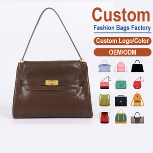 กระเป๋าโท้ทหนังฟอกฝาดแบบนุ่ม ป้องกันการโจรกรรม ดีไซน์หูหิ้วพร้อมตัวล็อคโลหะ สำหรับเดินทาง ผู้หญิง ความจุขนาดใหญ่ สไตล์เรโทร - Product Image 1